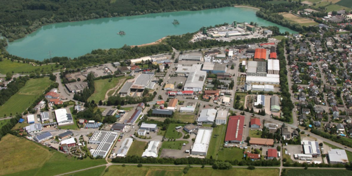 Luftbild vom Gewerbegebiet "Die Waide"